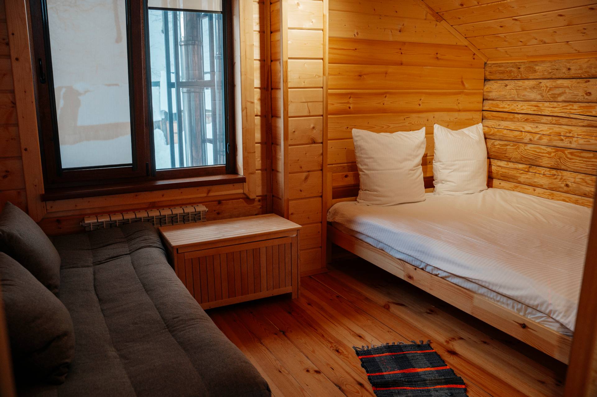 Большой 2-этажный коттедж с баней и купелью